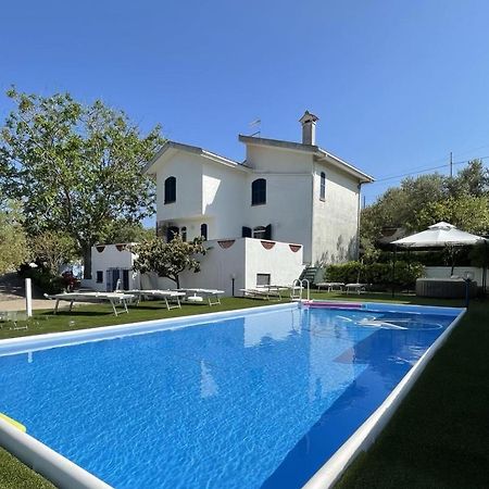 Il Giardino Degli Ulivi Villa Citta Sant'Angelo Exterior photo